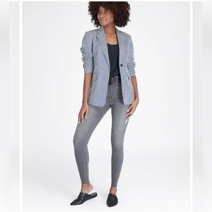 Spanx Vintage Distressed Ankle Skinny Jeans- size large- great condition